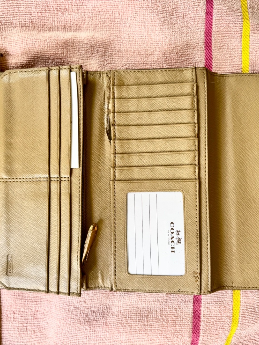 Coach Leather Fold Wallet Tan - Picture 4 of 4